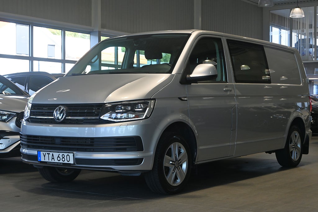Volkswagen Transporter Kombi T32 2.0 TDI 150hk Navi Värmare Drag
