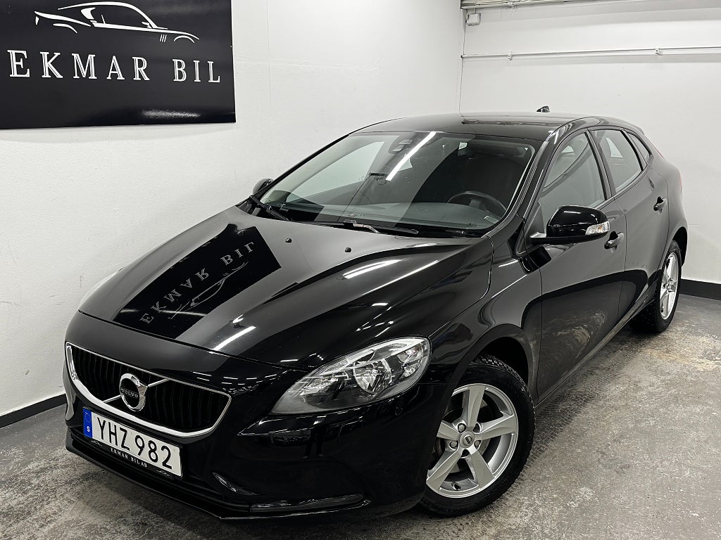 Volvo V40 D2 Geartronic Kinetic|Ny-ser|P-sens