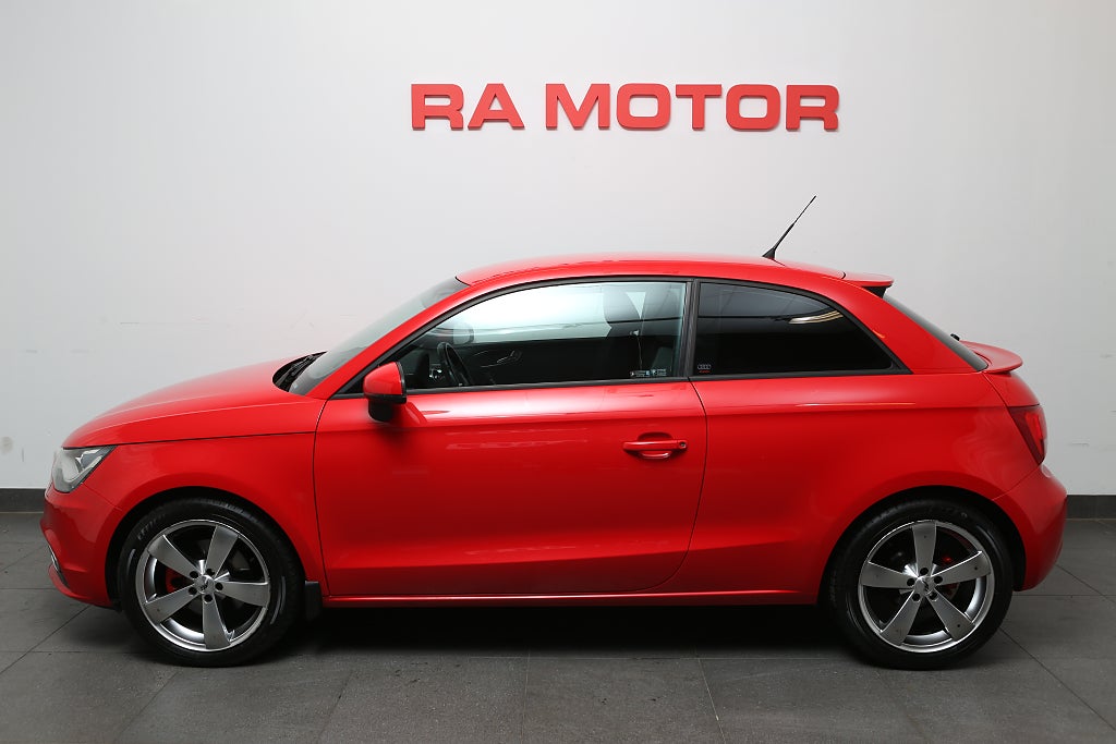 Audi A1 1,4 TFSI 122hk S Tronic Nybesiktad 2011