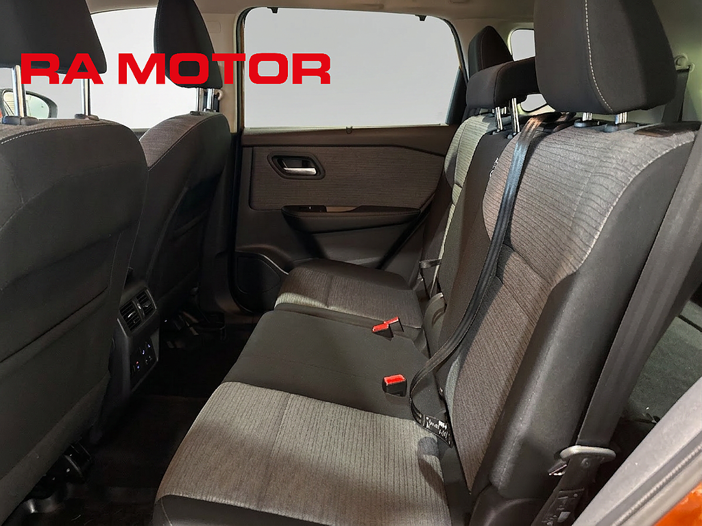 Nissan X-Trail e-4ORCE N-Connecta 7 sits| Nav | 360 | HUD | Garanti 2023