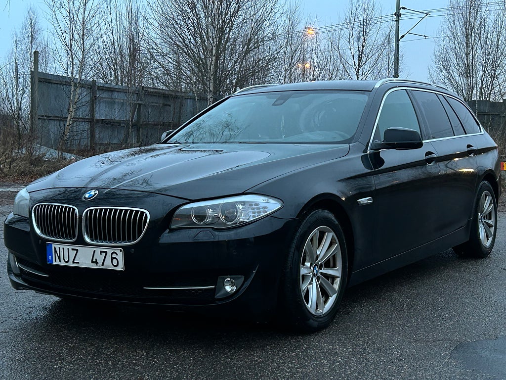 BMW 520d Touring Steptronic Nav(GPS) Dragkrok 900kr/Månaden
