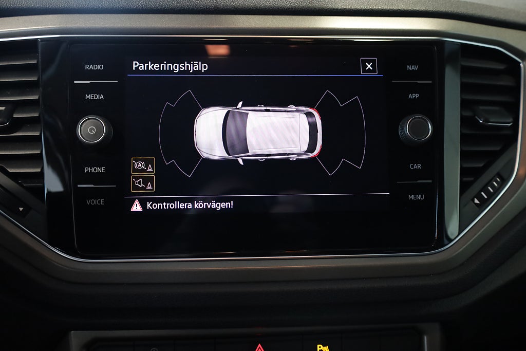 Volkswagen T-Roc 1.5 TSI ACT AUT Värmare PDC Apple Carplay 2022