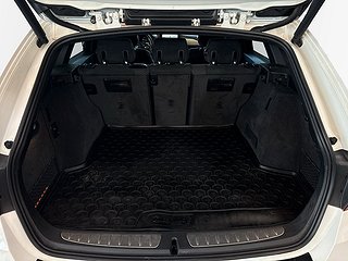 BMW 320 d xDrive Touring M Sport S&V-hjul/Cockpit/Mvärm/Drag
