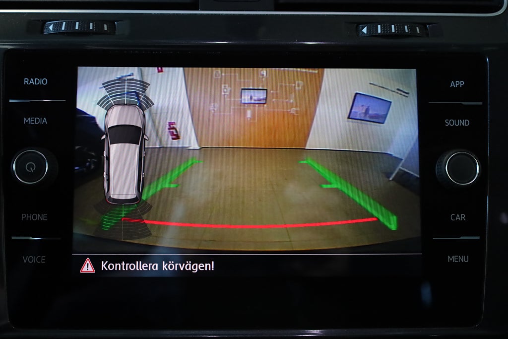 Volkswagen Golf Alltrack 1.8 TSI BMT 4Motion Drag Värmare Kamera Massage Ca 2017