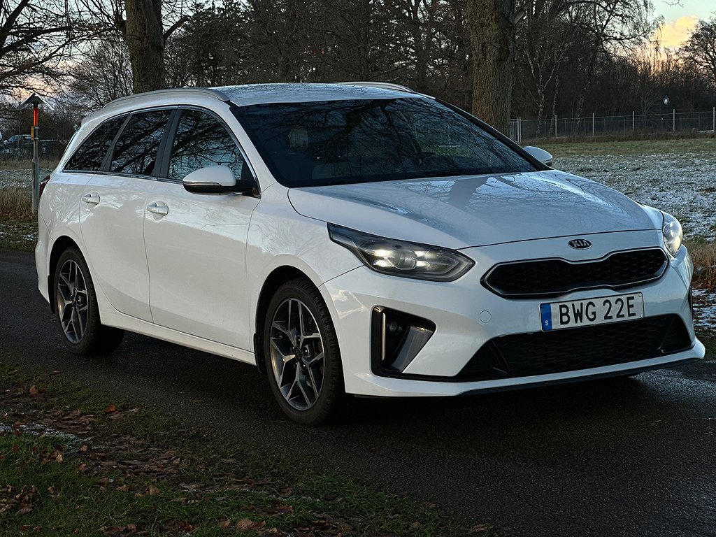Kia Ceed 1.4 T-GDI DCT GT-Line, svensksåld, Ny besiktigad u.a 