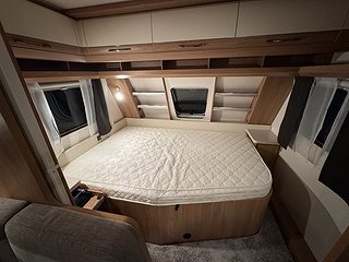 Husvagn, 1-axl Hobby 545 KMF DE LUXE 18 av 18