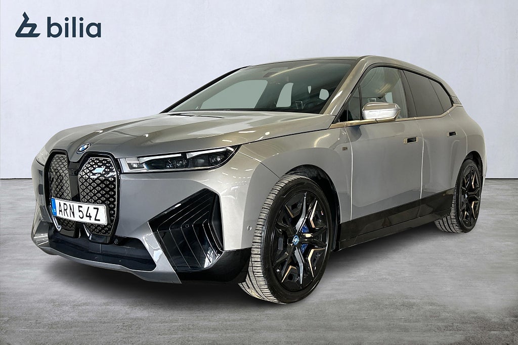 BMW iX M60/Luftfjädring/B&W/Sky Lounge/Soft-Close