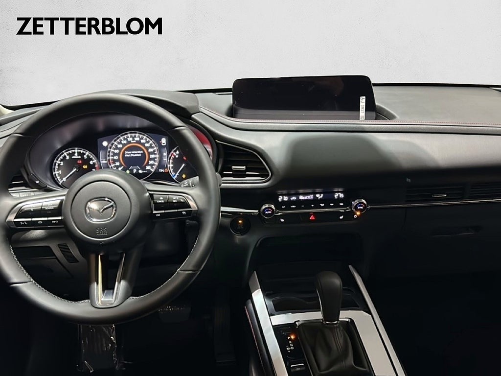 SUV Mazda CX-30 9 av 20