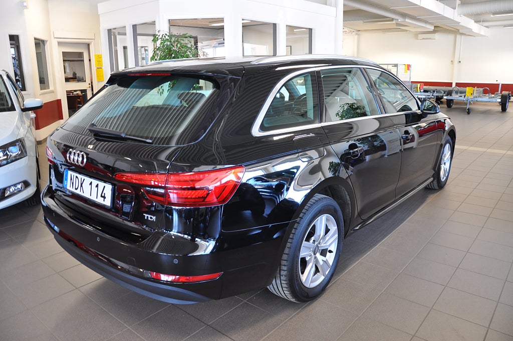 Audi A4 2016 - miniatyr 5