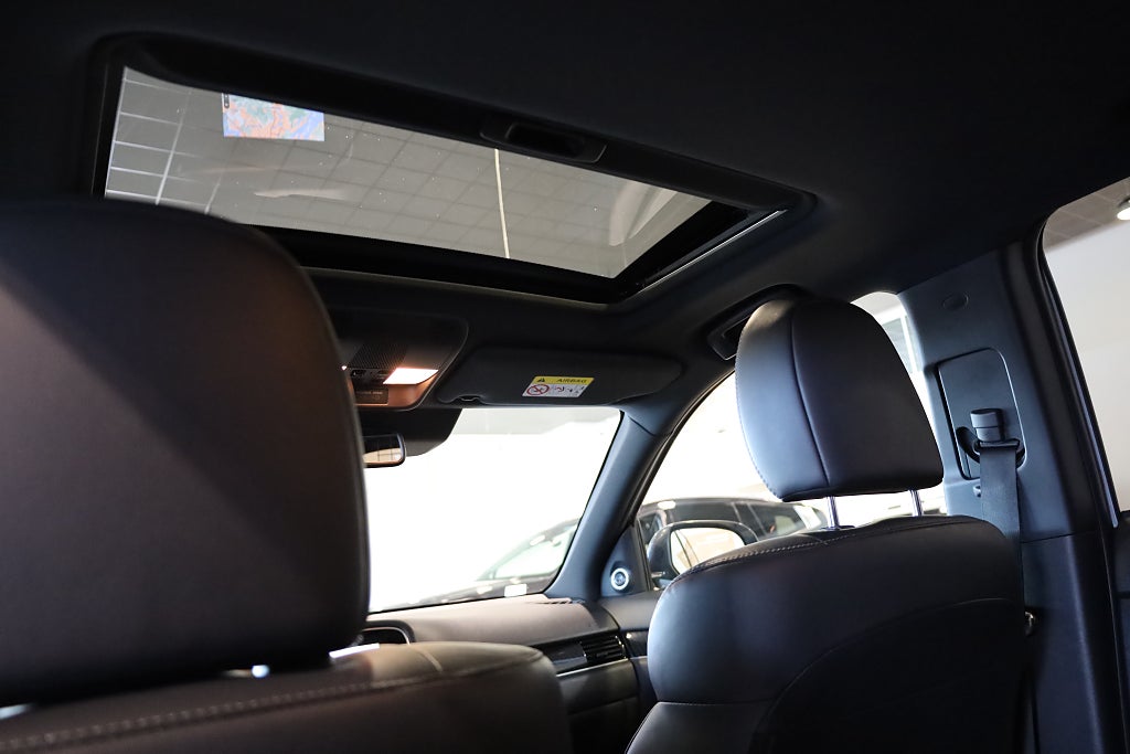 Mitsubishi Outlander PHEV CVT S-Edition Lucka 360° Navi Läder Drag Rattvärm 2020