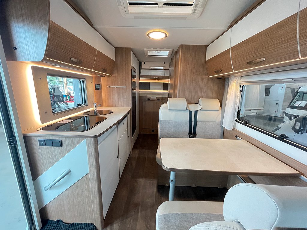Carado A 464 / B-kort / 6 bältade / 6 Sovplatser /4995kr/mån - Carado