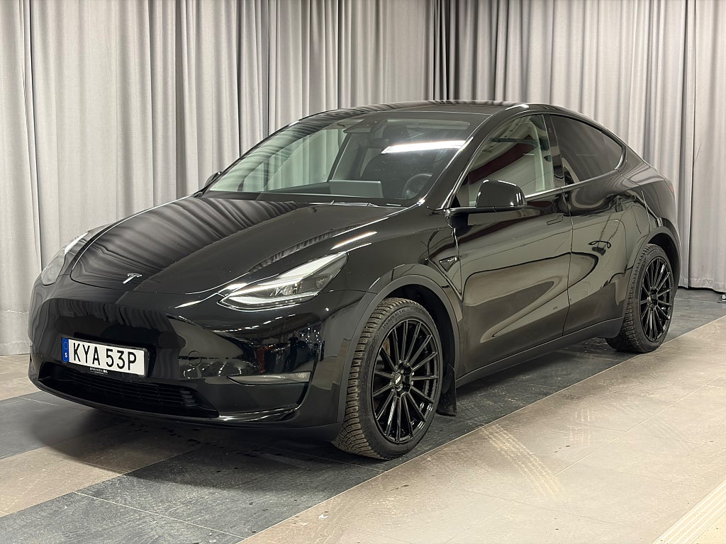 Tesla Model Y Long Range AWD Autopilot Pano Drag Vinterhjul