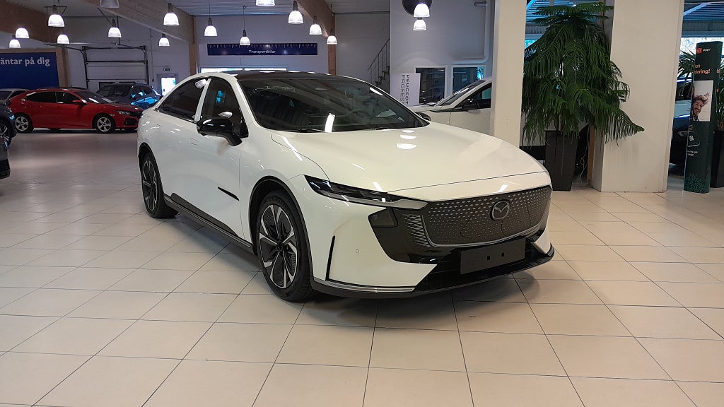 Mazda 6e EL Standard Range AUT Takumi Plus