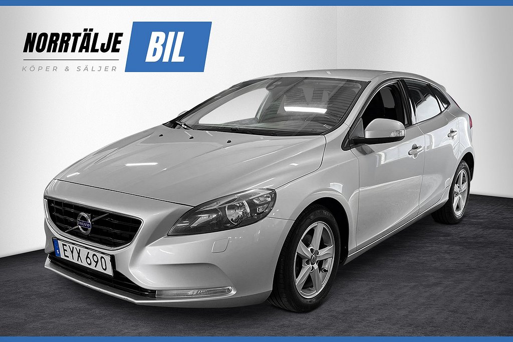 Volvo V40 D2 115 HK KINETIC P-VÄRM KAMREM BYTT 0.30L/MIL