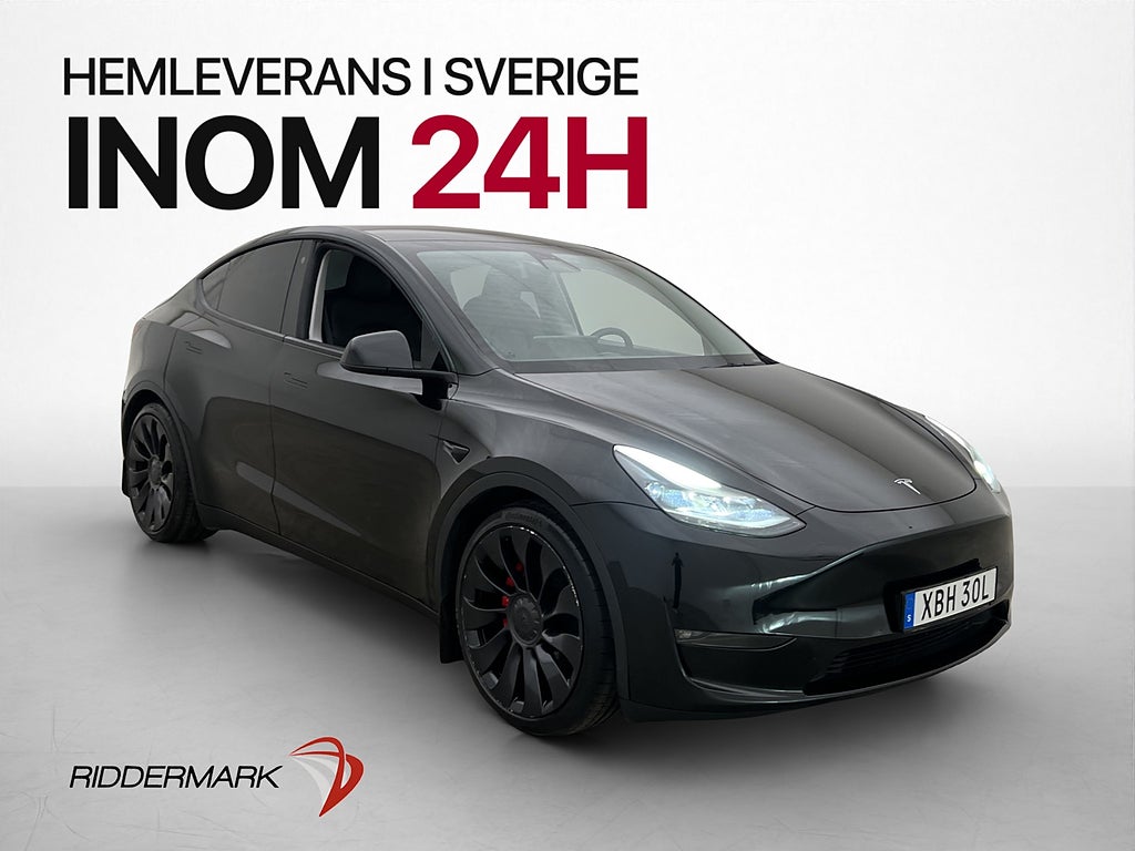 Tesla Model Y Performance AWD 1 Brukare Moms Pano Kamera AP