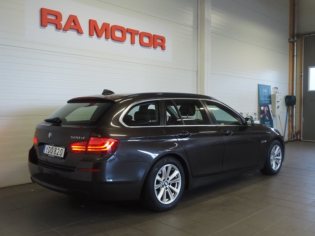 BMW 520d xDrive 190hk Touring Steptronic |Drag|D-värm|Skinn| 2016