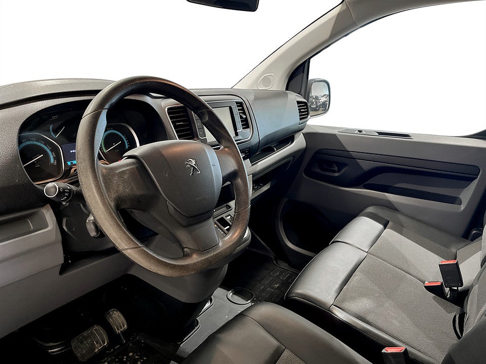 Bild på Peugeot e-Expert PRO+ 50 kWh 136hk Aut L2 DRAG