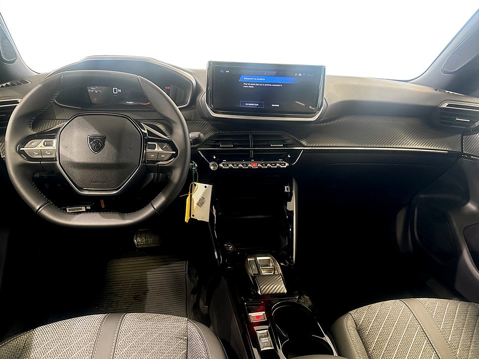 Bild på Peugeot 2008 Allure Hybrid 145hk Aut - PRIVATLEASING INK VINTERHJUL