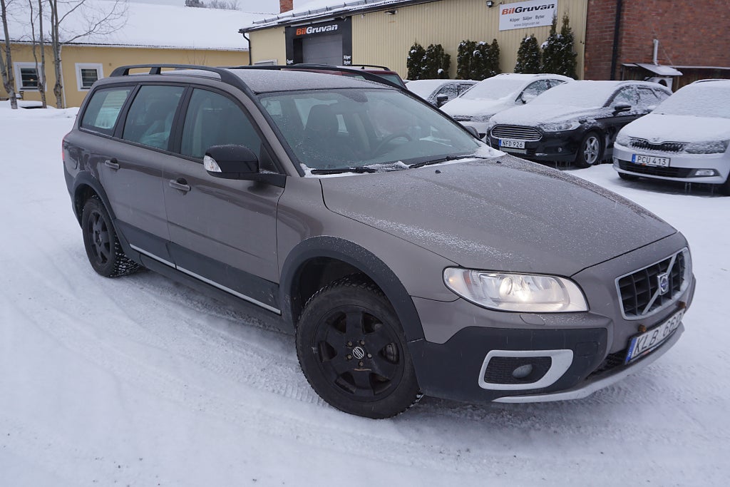 Volvo XC70 D5 Kinetic Nybes