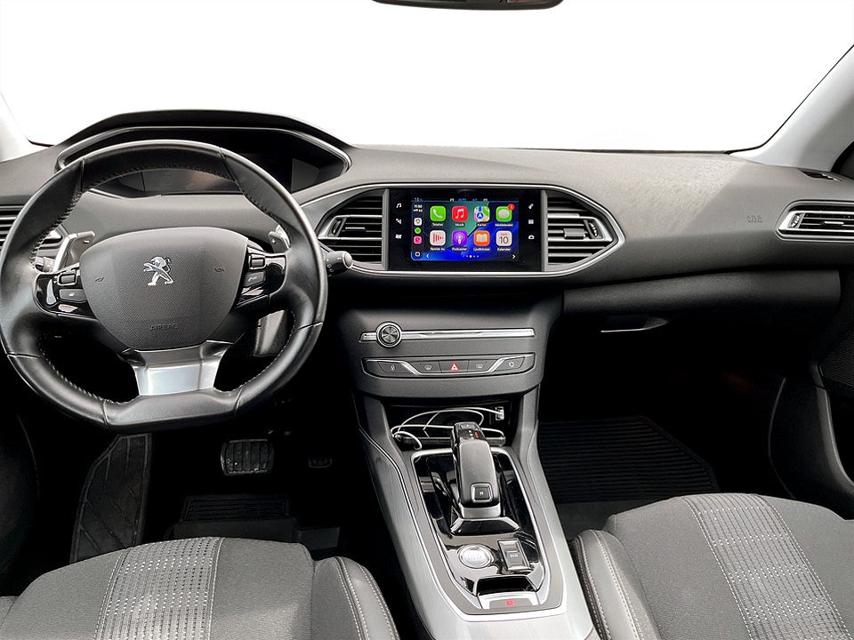 Bild på Peugeot 308 Allure 5D 1.2 PT 131hk Aut B-KAMERA CARPLAY