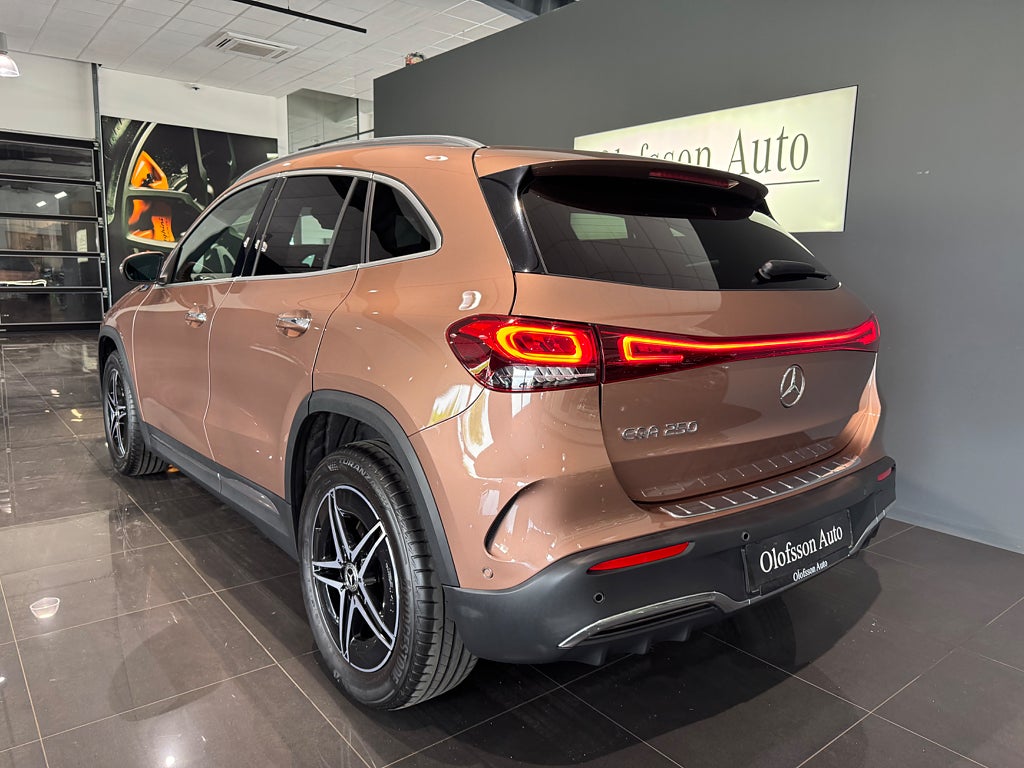 Mercedes-Benz EQA 250 AMG Drag Keyless go - bild 2