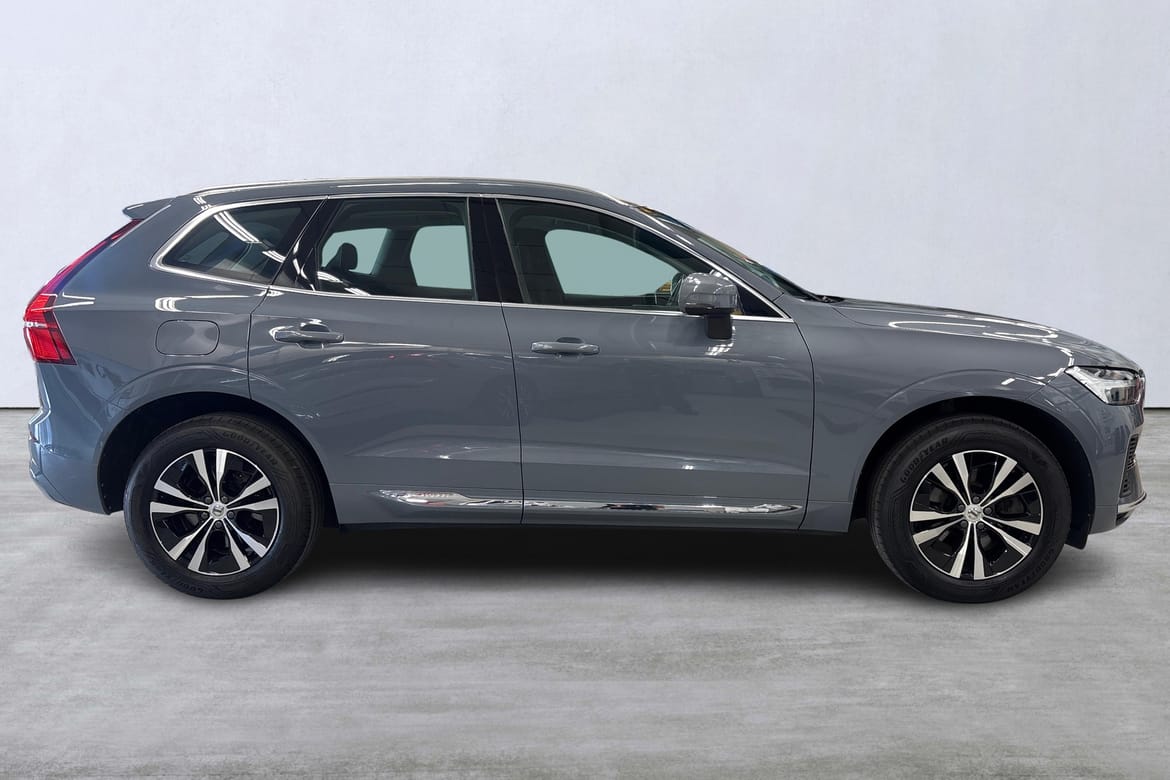 Volvo XC60 Recharge T6 Core Edition 2023, bild 3/52