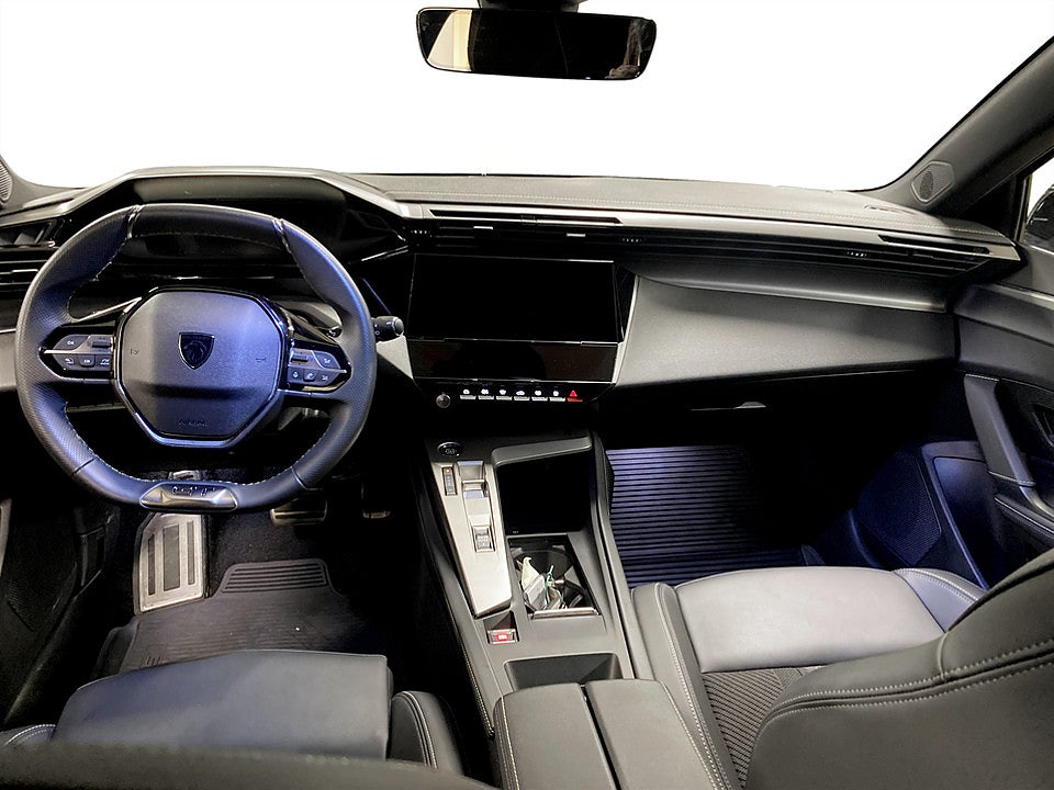 Bild på Peugeot 308 5D GT 1.2 PT 130hk Aut - 360,ELSTOL,CARPLAY