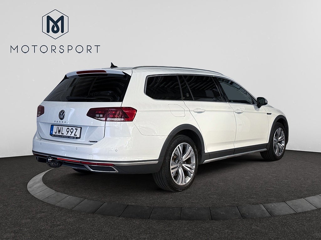 Volkswagen Passat Alltrack 2.0 TDI 4Motion Alltrack Dragk Adaptiv farth Värmare bild 6