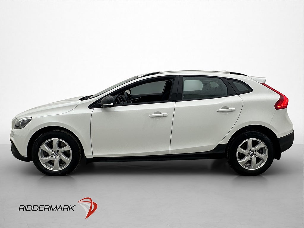Volvo V40 Cross Country D3 150hk Momentum Värm Farthållare