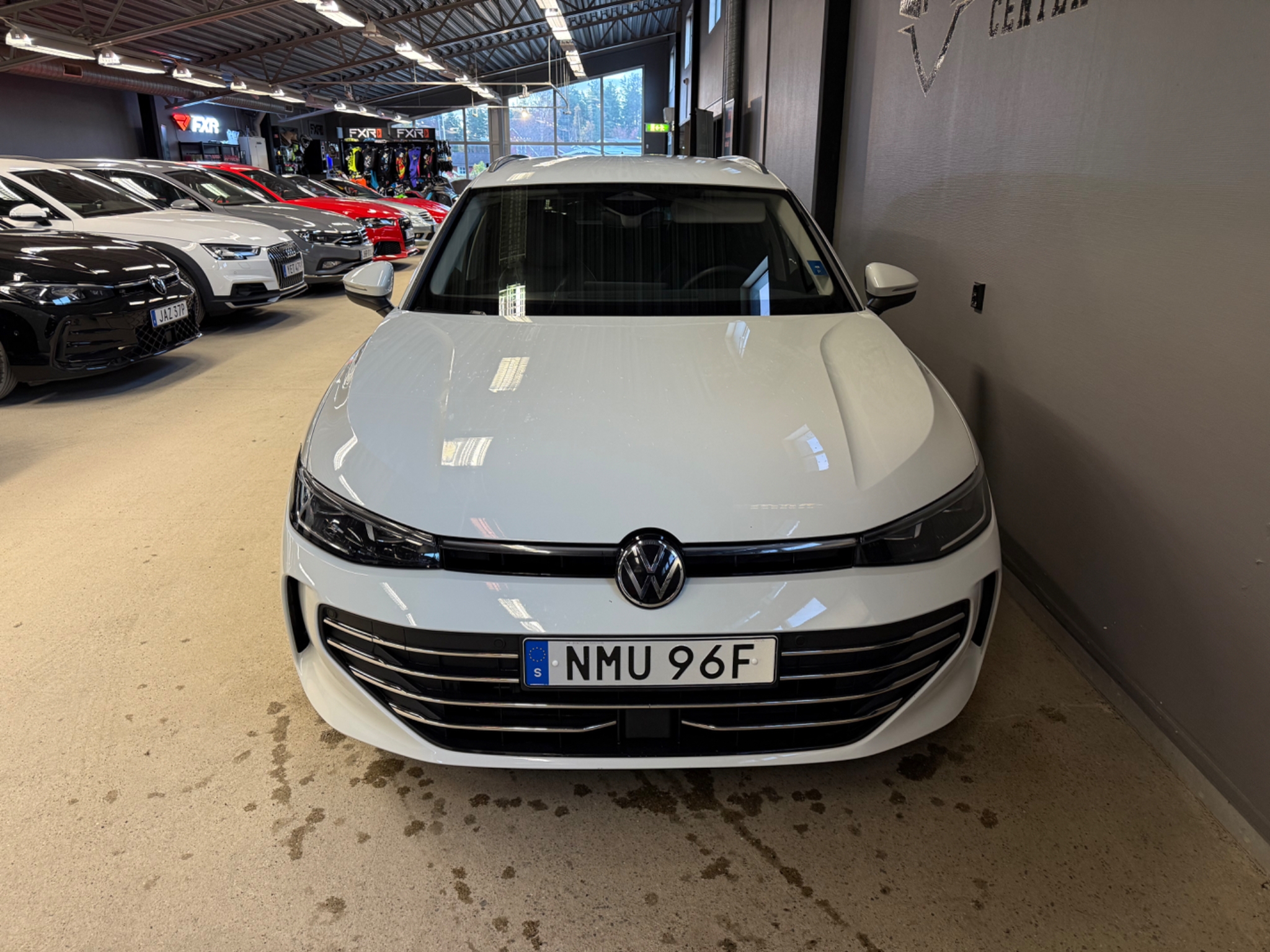 Volkswagen Passat 2024, bild 4/43