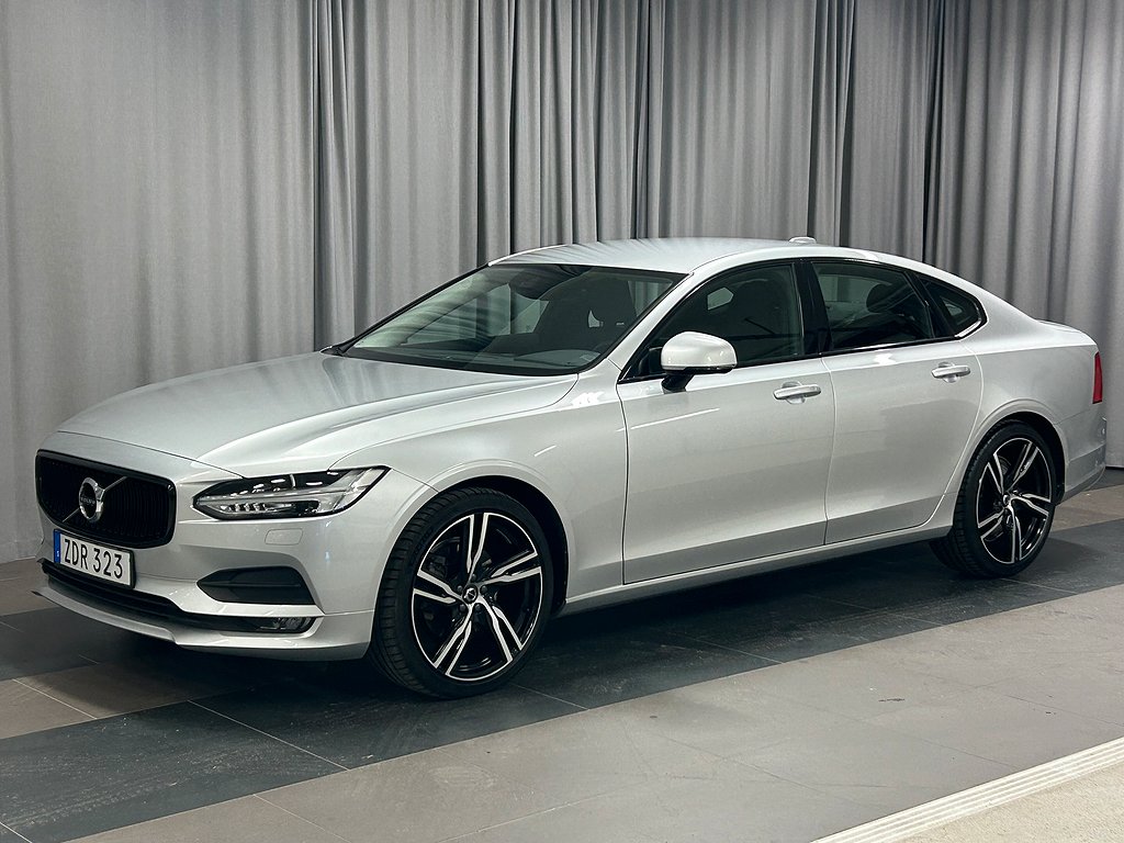 Volvo S90 T5 Momentum Business Advanced navigation