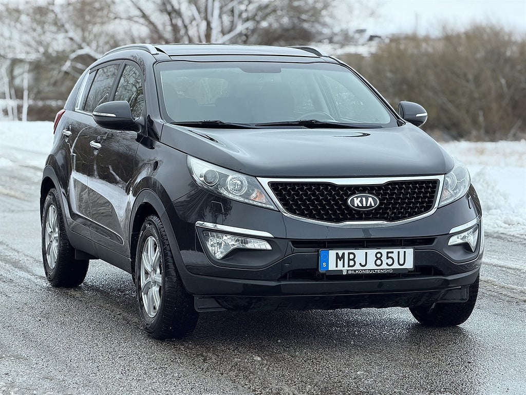 Kia Sportage 1.7 CRDi, 115hk, Pano, FIFA Edition