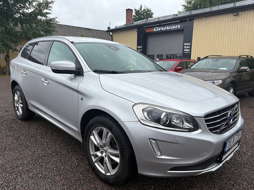 Volvo XC60 D4 AWD AUT Ocean Race DRAG/VÄRMARE/GPS/GLASTAK