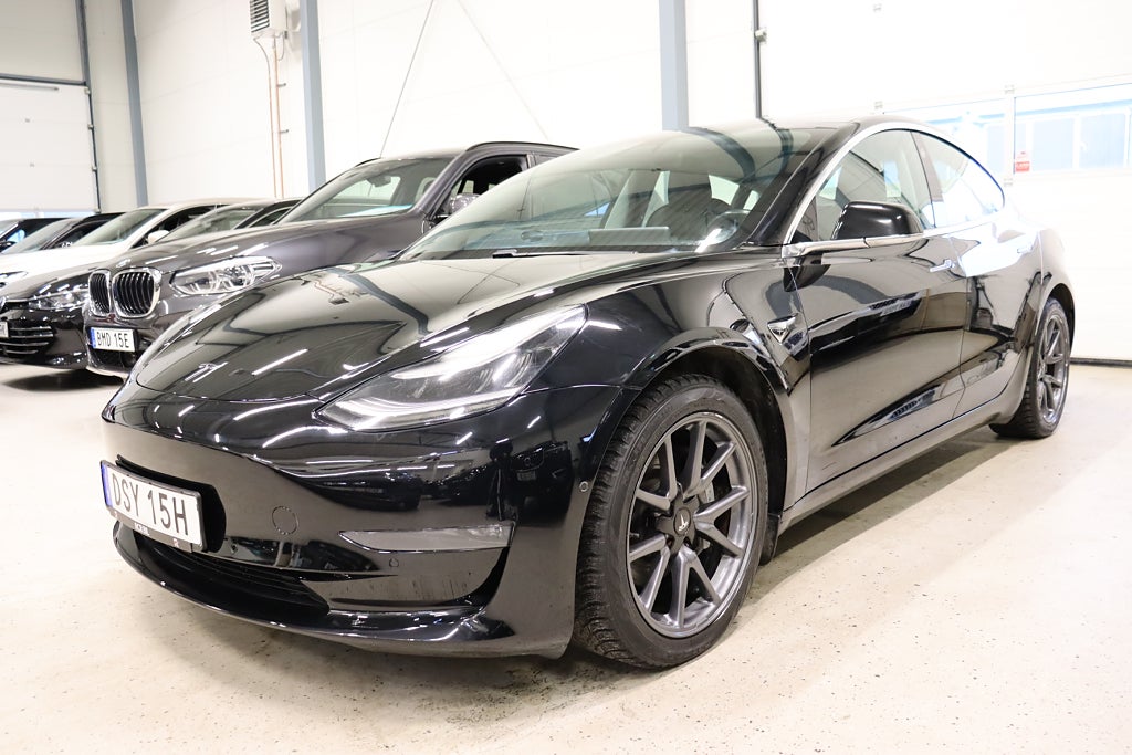 Tesla Model 3 Long Range Pano Läder B-Kamera P-Sensorer 287hk