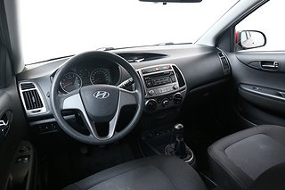 Halvkombi Hyundai i20 8 av 16