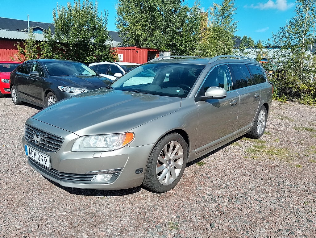 Volvo V70 T4F 180 hk Powershift Summum Euro 5