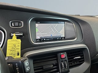 Volvo V40 D2 Powershift Kinetic S&VHjul/NyBytt Kamrem/Dvärm/Psens – bild 12