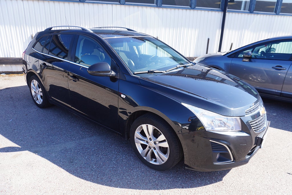 Chevrolet Cruze Kombi 1.7 TD VCDi Euro 5