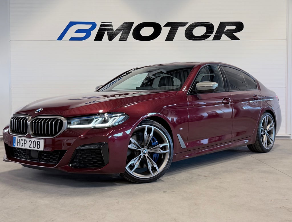 BMW M550I xDrive Sedan Steptronic Business M Sport Euro 6