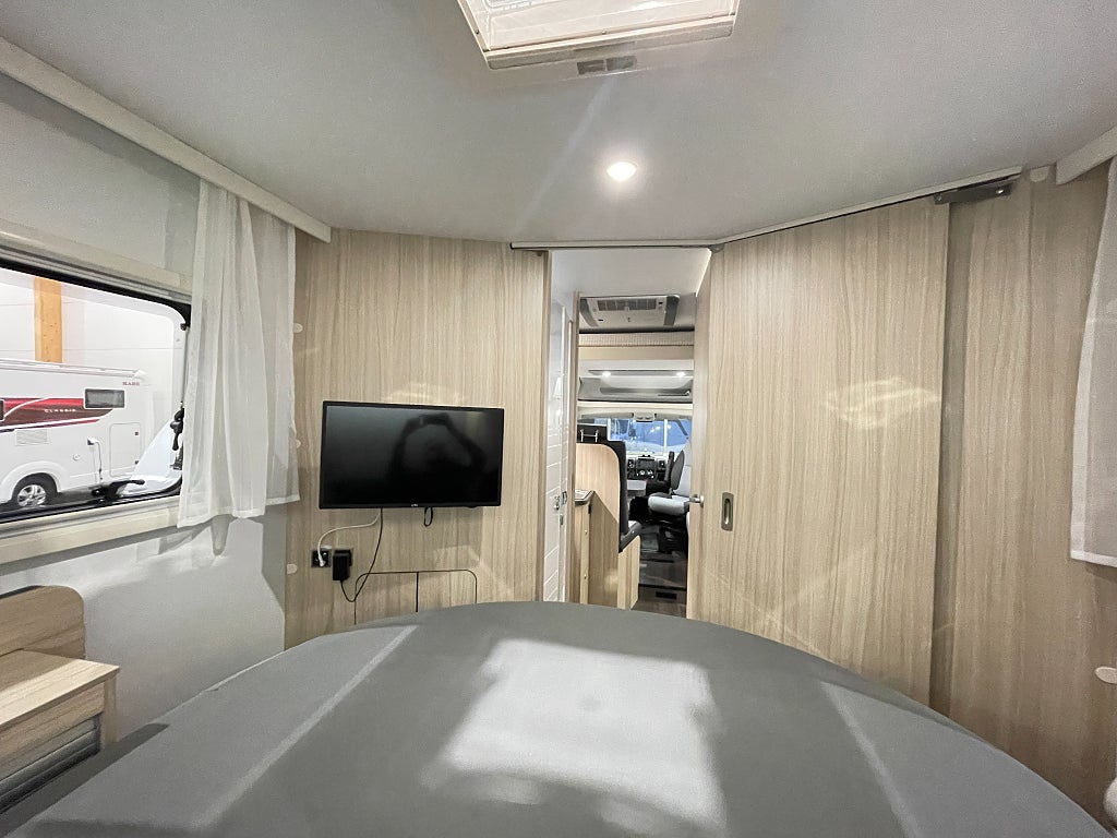 Sun Living S 75 SC / Automat / ALDE / AC-Bodel / Solcell / 5bält / Taksäng/ - Sun Living