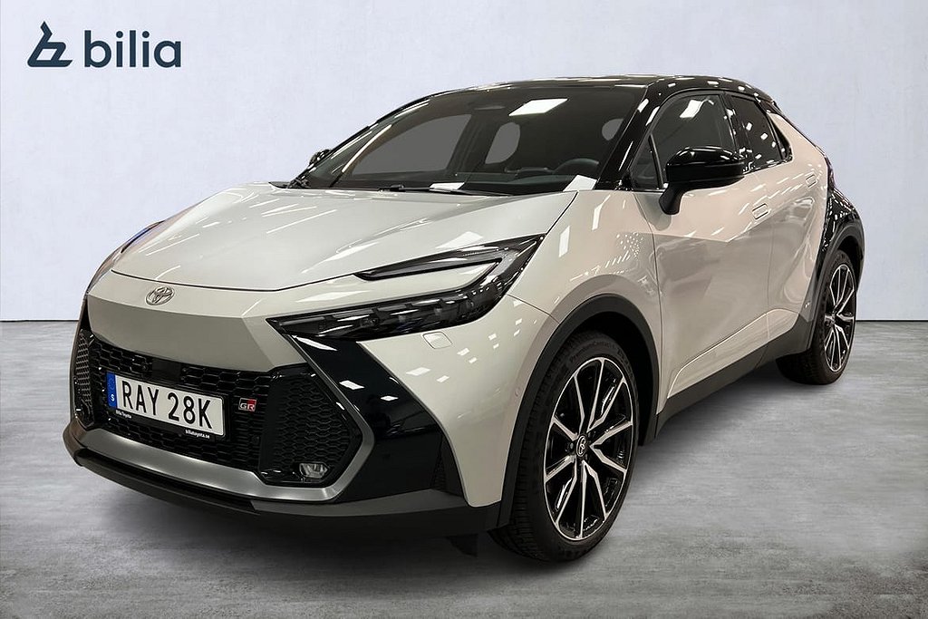 Toyota C-HR Hybrid AWD-i C-HR 2,0 HYBRID AWD-I GR SP PREM EDI Omgående lever