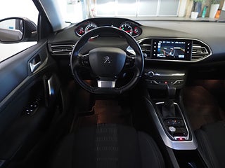 Halvkombi Peugeot 308 14 av 21