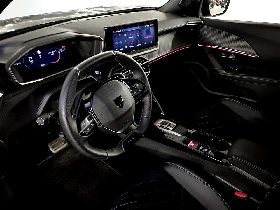 Bild på Peugeot 2008 GT 1.2 PT 130hk Aut B-KAMERA CARPLAY