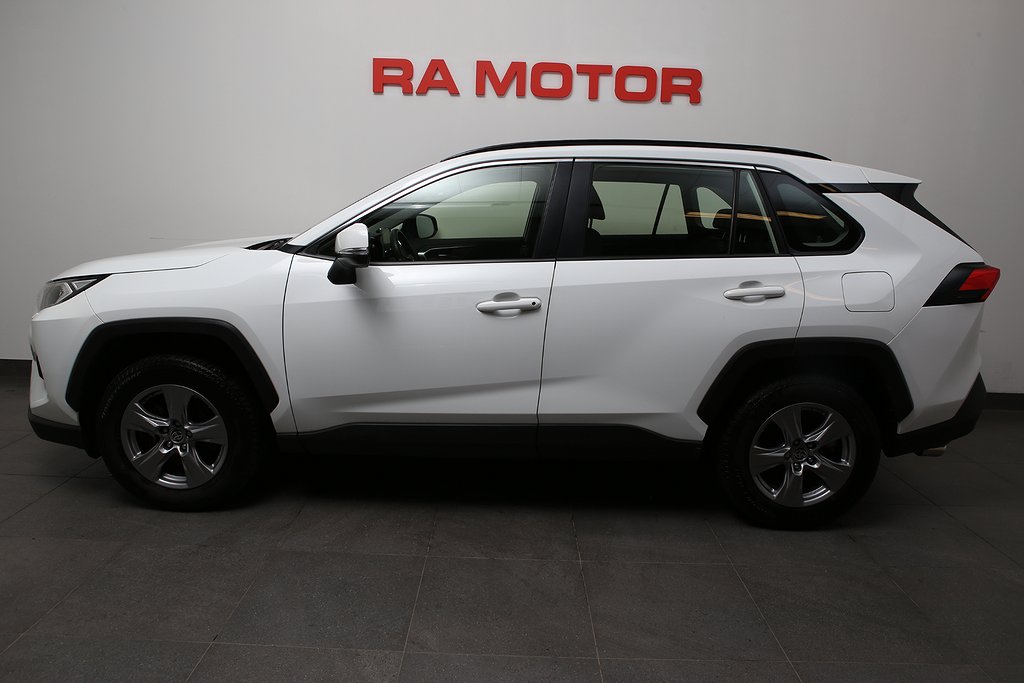 Toyota RAV4 2,5 Hybrid AWD-i E-CVT Active Drag Leasbar 2022