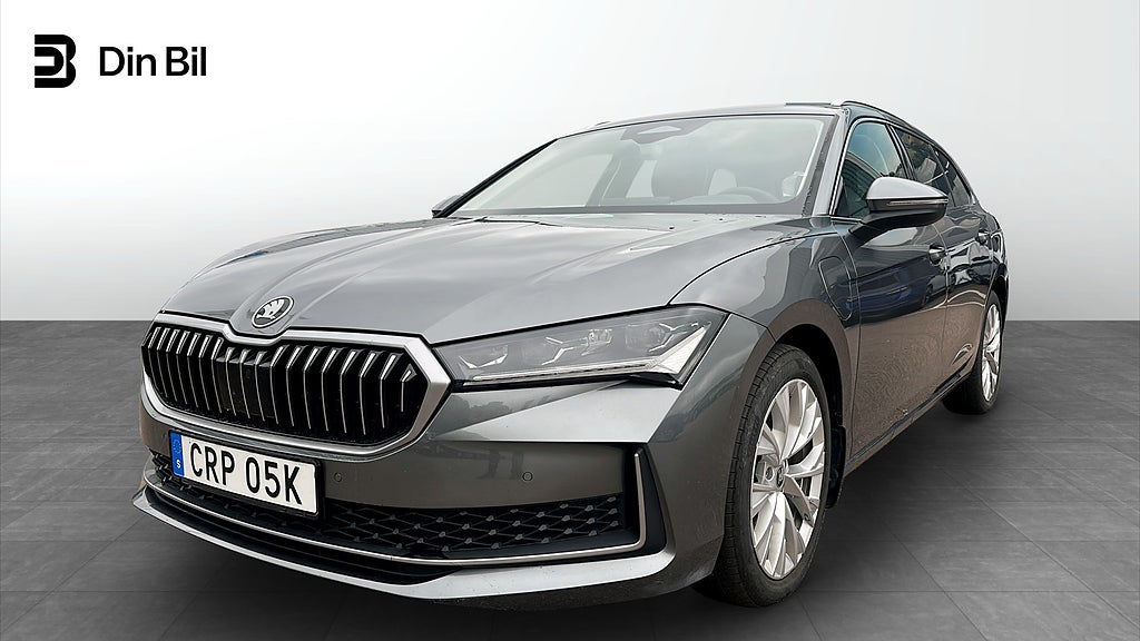 Skoda Superb Combi Selection 1,5 TSI iV 204Hk DSG|Drag|LED-Matrix