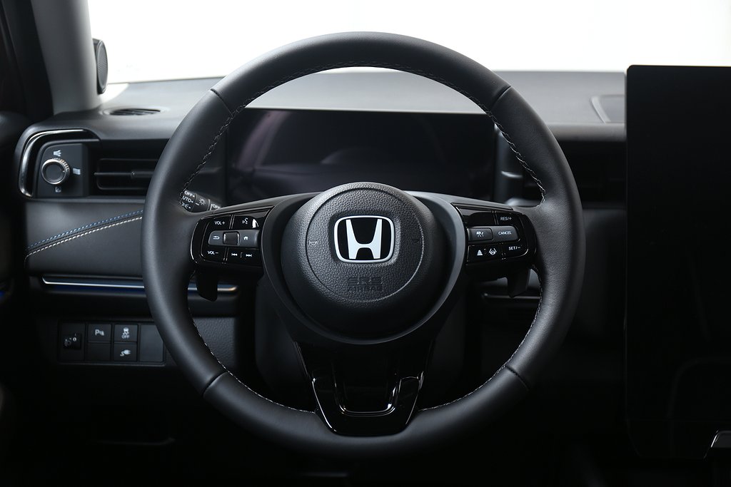 Honda e:Ny1 Elegance 68,8kWh 204hk | Backkamera | P-sensorer 2023