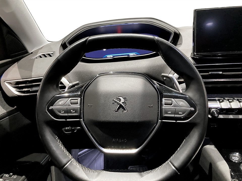 Bild på Peugeot 5008 Allure Pack 1.2 PT 130hk Aut - 7-SITS, B-KAMERA