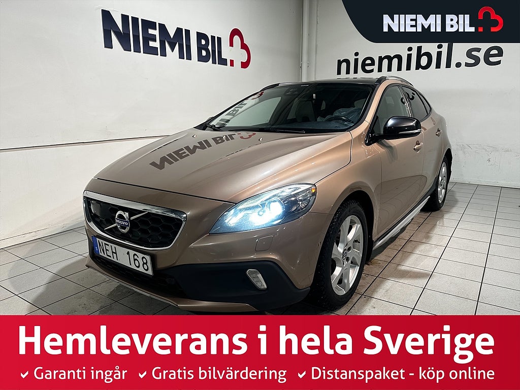 Volvo V40 Cross Country T5 AWD Summum Pvärm GPS VoC Pano SoV