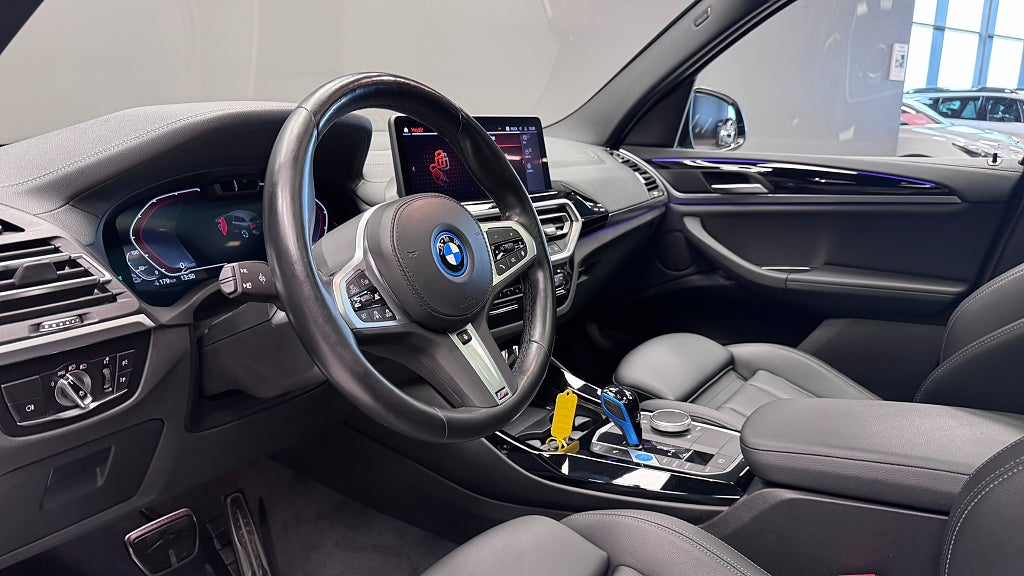 BMW iX3 2022 - miniatyr 7