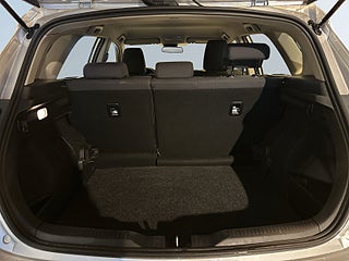 Toyota Auris Hybrid e-CVT Active Kamera Kamkedja Mvärm S/V-hjul – bild 12